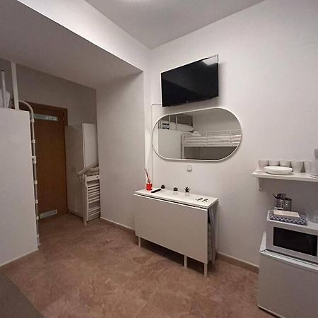 Cute Studio In Gran Via -Si1 Мадрид Экстерьер фото